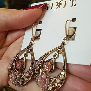 Fashion earrings